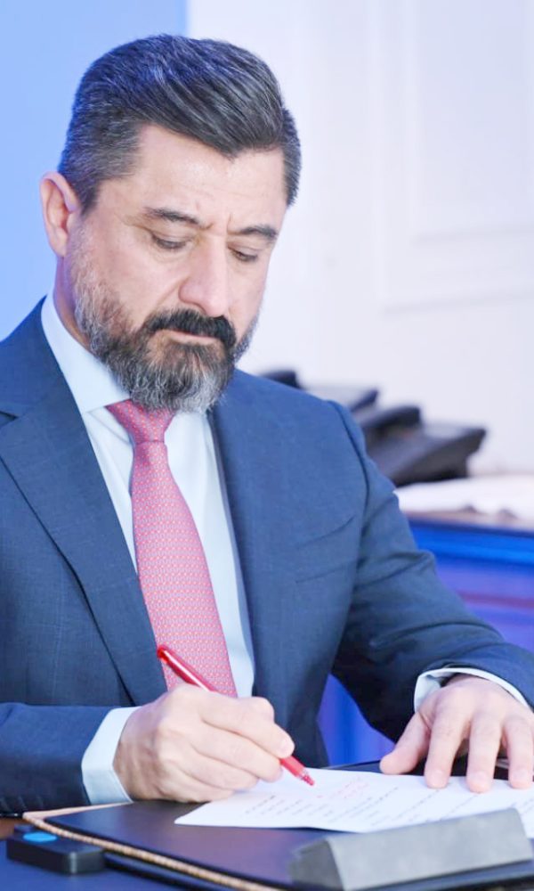 وزير العدل 600x1000