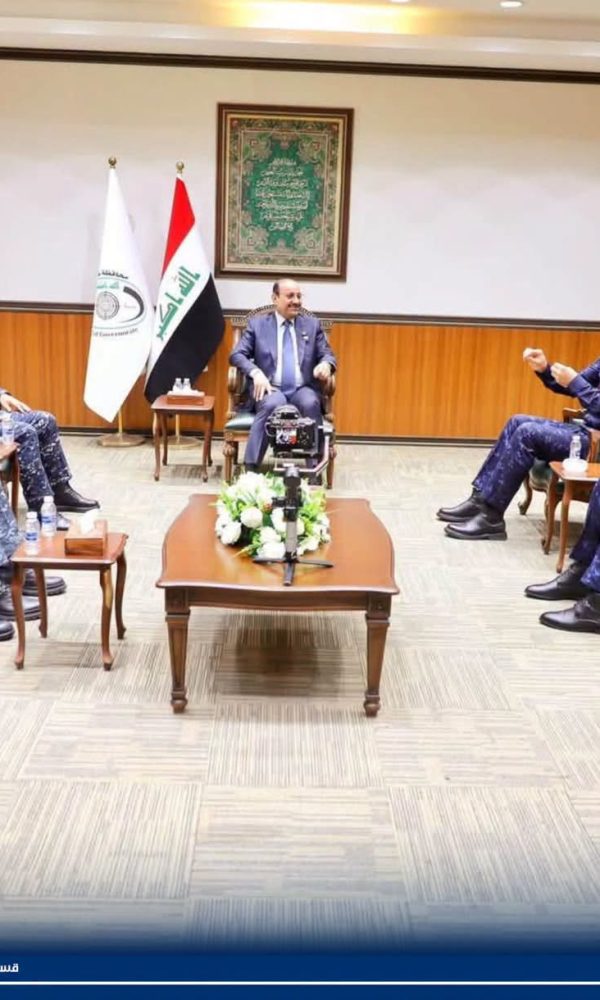 محافظ بغداد 600x1000