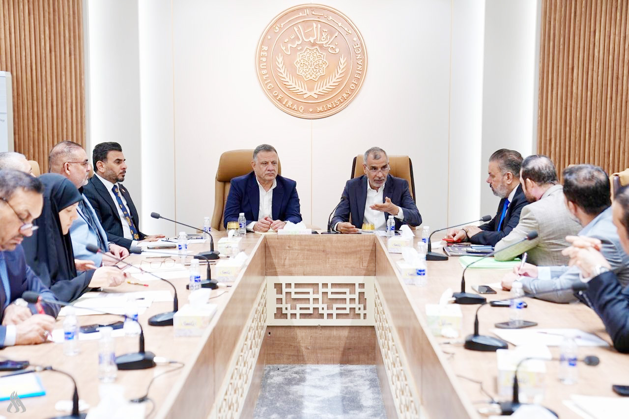 وزير المالية 1